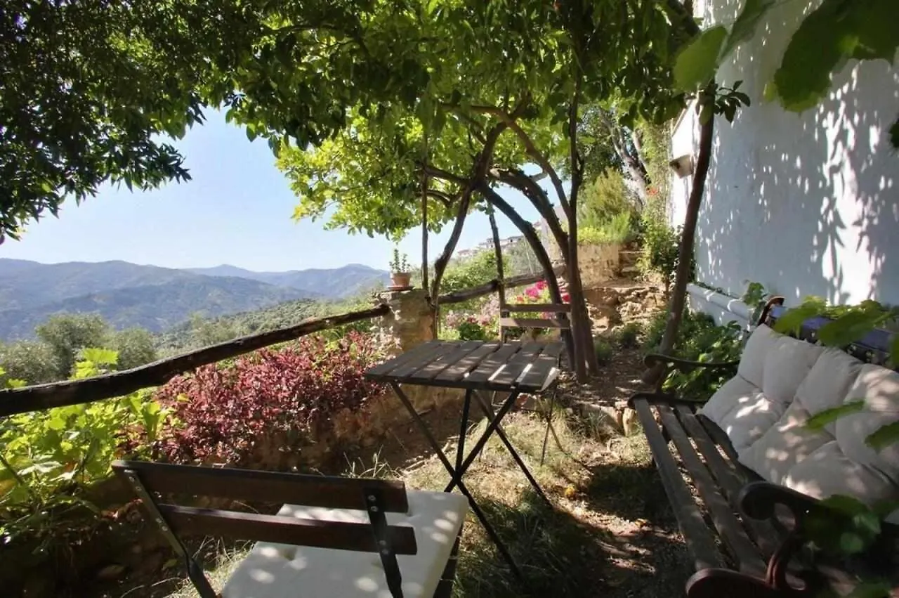 Casa Rural Villa Sila Benalauria Apartment